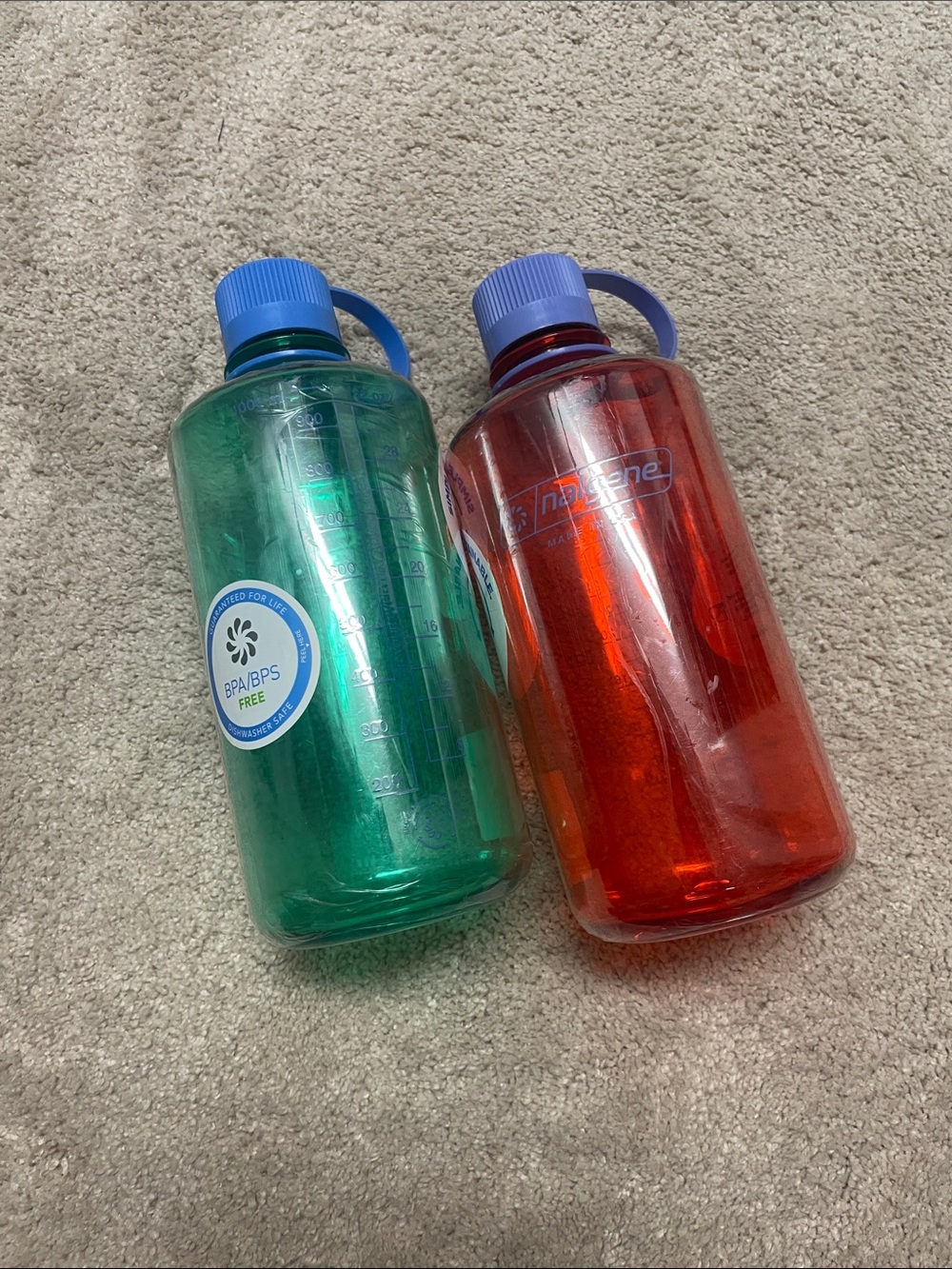Set of 2- NALGENE 32 oz Water Bottles NEW WITH TAGS